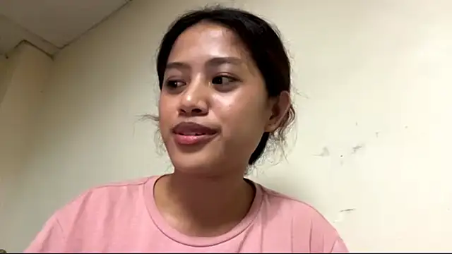 Snapshot of JaleesaKupetz chatting on June 29, 8:42 am JaleesaKupetz online show from June 29, 8:42 am