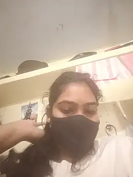 Cute-girlyy online show from July 11, 4:26 am
