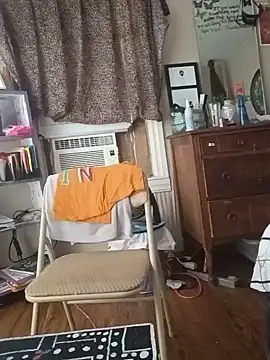 Favorite Grandma online show from July 23, 11:02 pm