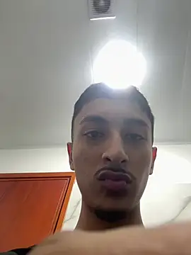 Snapshot of Stockholm_Love chatting on June 27, 2:49 am Stockholm Love online show from June 27, 2:49 am