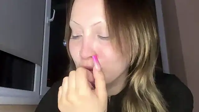 jenny glove online show from July 1, 8:08 pm