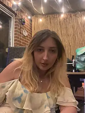 Lilly2809 online show from July 27, 9:11 pm