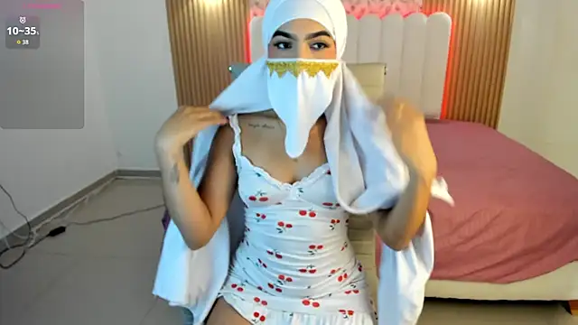 Snapshot of AnitaNoor_ chatting on July 2, 12:11 pm AnitaNoor online show from July 2, 12:11 pm