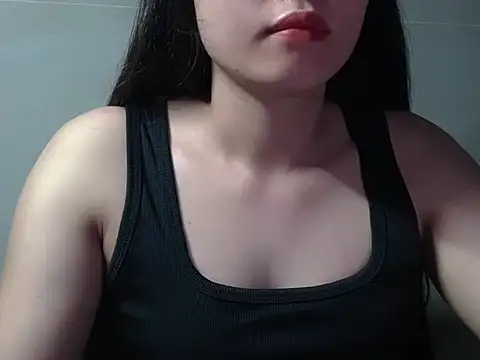 Ngociuu08 online show from August 3, 3:38 pm