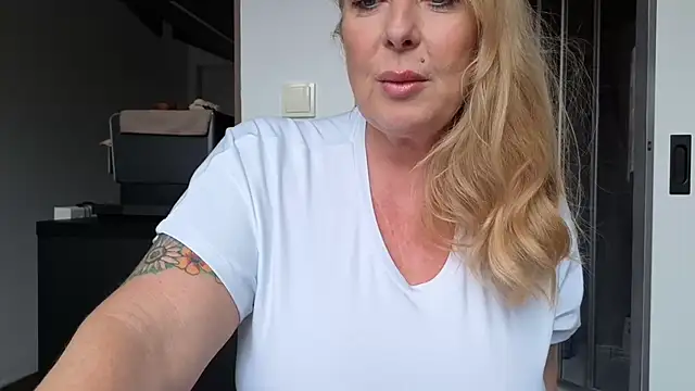 TammyJeann online show from February 12, 12:55 pm