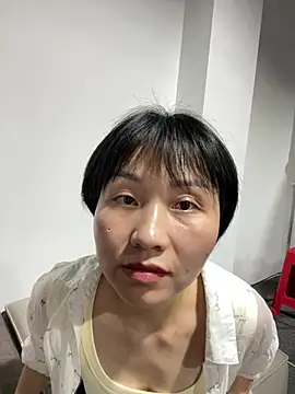 yin25678 online show from July 4, 5:46 am