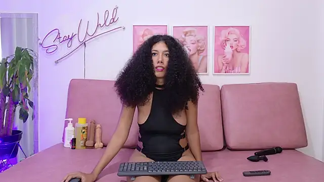 Hayana Velvet online show from July 13, 12:30 pm