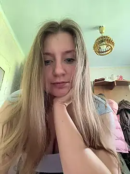 Eliza4121 online show from July 4, 5:57 am