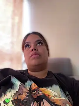 Snapshot of AliceStarshine chatting on February 24, 9:41 pm AliceStarshine online show from February 24, 9:41 pm