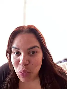 Snapshot of AliceStarshine chatting on March 2, 7:02 pm AliceStarshine online show from March 2, 7:02 pm