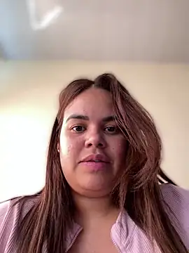 Snapshot of AliceStarshine chatting on March 5, 5:29 pm AliceStarshine online show from March 5, 5:29 pm