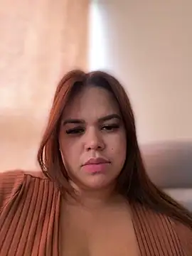 Snapshot of AliceStarshine chatting on March 6, 8:48 pm AliceStarshine online show from March 6, 8:48 pm