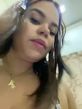 Snapshot of AliceStarshine chatting on March 19, 11:36 pm AliceStarshine online show from March 19, 11:36 pm