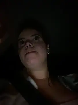 Snapshot of AliceStarshine chatting on March 22, 2:05 am AliceStarshine online show from March 22, 2:05 am