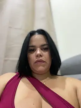 Snapshot of AliceStarshine chatting on September 20, 12:55 am AliceStarshine online show from September 20, 12:55 am