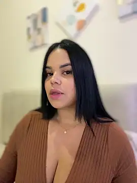 Snapshot of AliceStarshine chatting on October 8, 2:09 am AliceStarshine online show from October 8, 2:09 am