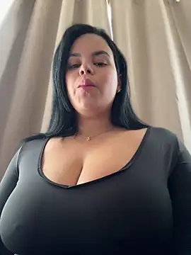 AliceStarshine online show from May 1, 3:05 pm