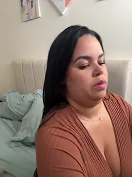 AliceStarshine online show from May 12, 2:58 pm