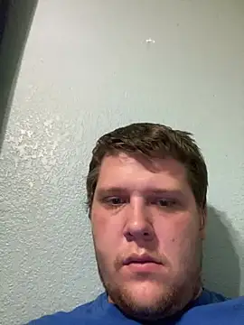 Snapshot of Eric_23_23 chatting on July 5, 3:02 am Eric 23 23 online show from July 5, 3:02 am