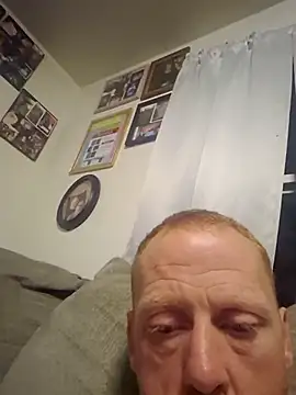righandman online show from July 6, 8:44 am