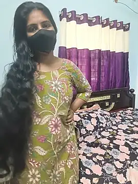 Snapshot of sameera-bb26 chatting on July 11, 9:45 am sameera-bb26 online show from July 11, 9:45 am
