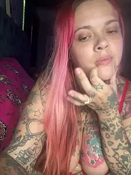Snapshot of tattoobaby12 chatting on July 8, 8:57 pm tattoobaby12 online show from July 8, 8:57 pm