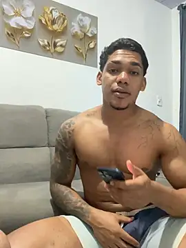 YuriCardosox79 online show from July 8, 2:27 am