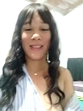 Snapshot of laly_Abby chatting on July 22, 3:09 am laly Abby online show from July 22, 3:09 am