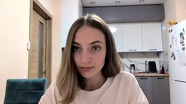 SherrilSosa online show from July 10, 7:38 pm