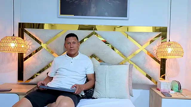 Zara and Roman online show from July 17, 3:46 am