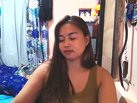 Snapshot of Husyblaze chatting on July 11, 10:07 am Husyblaze online show from July 11, 10:07 am