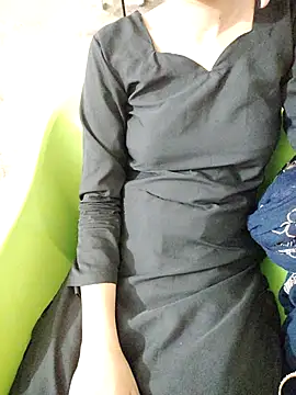 DEEPA 33 online show from July 11, 2:09 pm