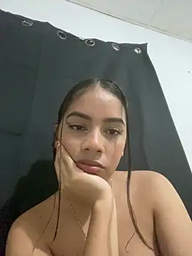 Lara Jhons  online show from July 12, 2:24 am
