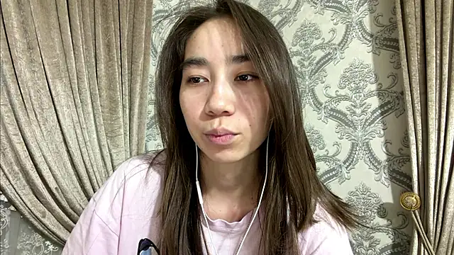Snapshot of cocoSharms chatting on July 21, 4:09 pm cocoSharms online show from July 21, 4:09 pm