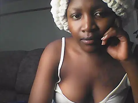 Snapshot of _yourgoodgirl chatting on July 14, 10:48 pm yourgoodgirl online show from July 14, 10:48 pm