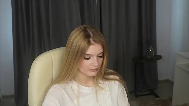 Snapshot of DanaeSpace chatting on July 21, 1:46 pm DanaeSpace online show from July 21, 1:46 pm