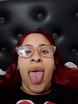 Snapshot of nenasmalas chatting on July 18, 9:29 pm nenasmalas online show from July 18, 9:29 pm