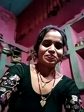 Simran Love143 online show from July 17, 4:01 pm