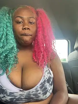 kylanluvv online show from July 17, 5:40 pm