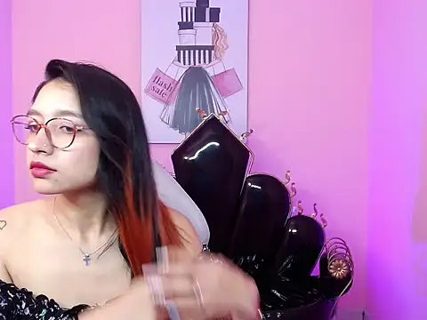 Nahomi xxx online show from July 17, 4:19 am