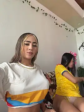 Snapshot of princess_liz69 chatting on July 20, 3:25 pm princess liz69 online show from July 20, 3:25 pm