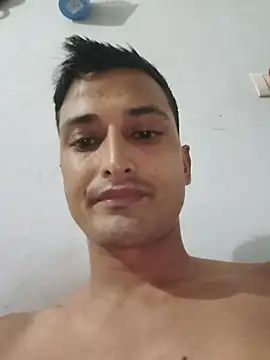 Snapshot of NAVINUKhot_boy chatting on July 18, 2:43 pm NAVINUKhot boy online show from July 18, 2:43 pm
