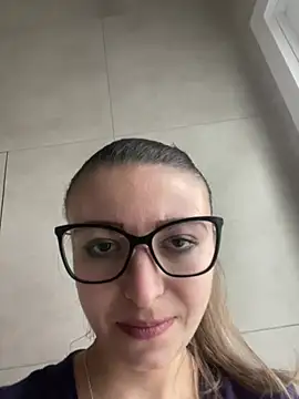 Snapshot of Jeni-angel chatting on July 24, 8:12 am Jeni-angel online show from July 24, 8:12 am
