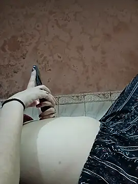 Missmahi1 online show from August 7, 4:14 am
