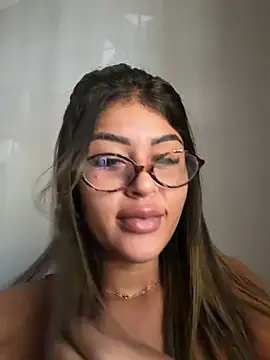japinhamorenaaa online show from July 17, 6:46 pm