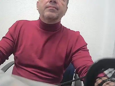 gabriel9  online show from April 21, 7:03 am