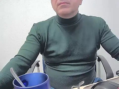 gabriel9  online show from April 22, 7:00 am