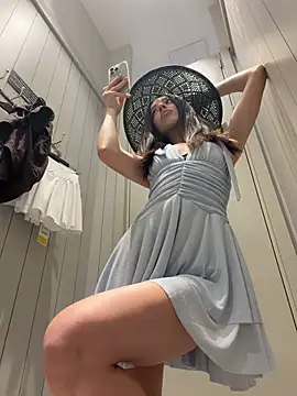 MoonLinaa online show from July 20, 11:12 am