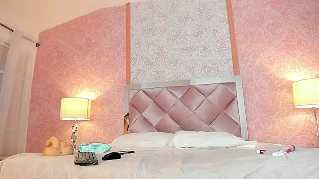 Snapshot of Jenna1_ chatting on March 14, 12:43 pm Jenna1 online show from March 14, 12:43 pm