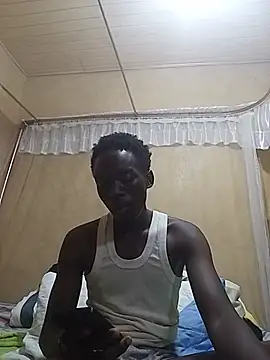 Snapshot of myles_erqt chatting on July 22, 10:01 pm myles erqt online show from July 22, 10:01 pm